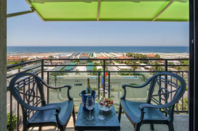 Гостиница Hotel Siesta  Лидо Ди Камайоре